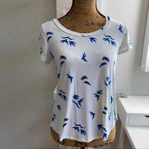 🦋Rainbow White Top w/Blue Birds Size Medium